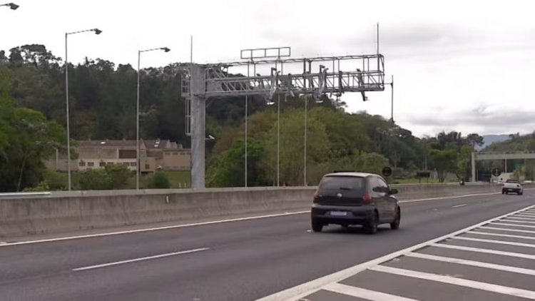 Pedágio free flow: prazo para pagar tarifas de 2025 se aproxima do fim; veja como quitar.