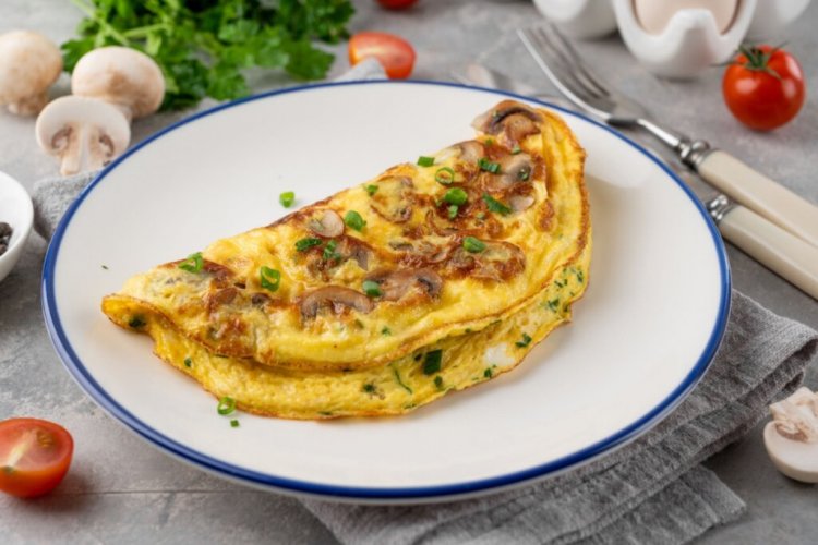 Omelete de cogumelo com ervas