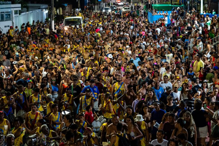 “Carnaval é + Família 2026” terá blocos, escolas de samba e bailes populares em diversos bairros, em Bertioga