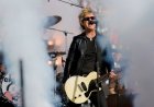 Super Bowl: Green Day canta música crítica aos EUA após provocar Trump