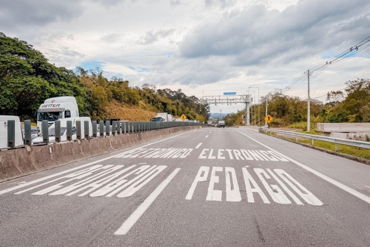 Pedágio Eletrônico: Novo Litoral realiza ações em parceria com o Sem Parar durante o feriado de Carnaval.