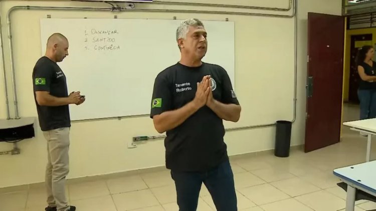 Em SP, monitor cívico-militar pode receber R$ 1.000 a mais que professor