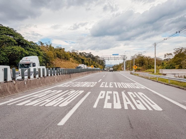 Pedágio Eletrônico: Novo Litoral realiza ações em parceria com o Sem Parar durante o feriado de Carnaval.